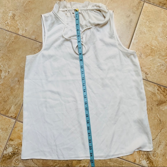 🆕 J.CREW white ruffle V-neck blouse NWT - Picture 11 of 13